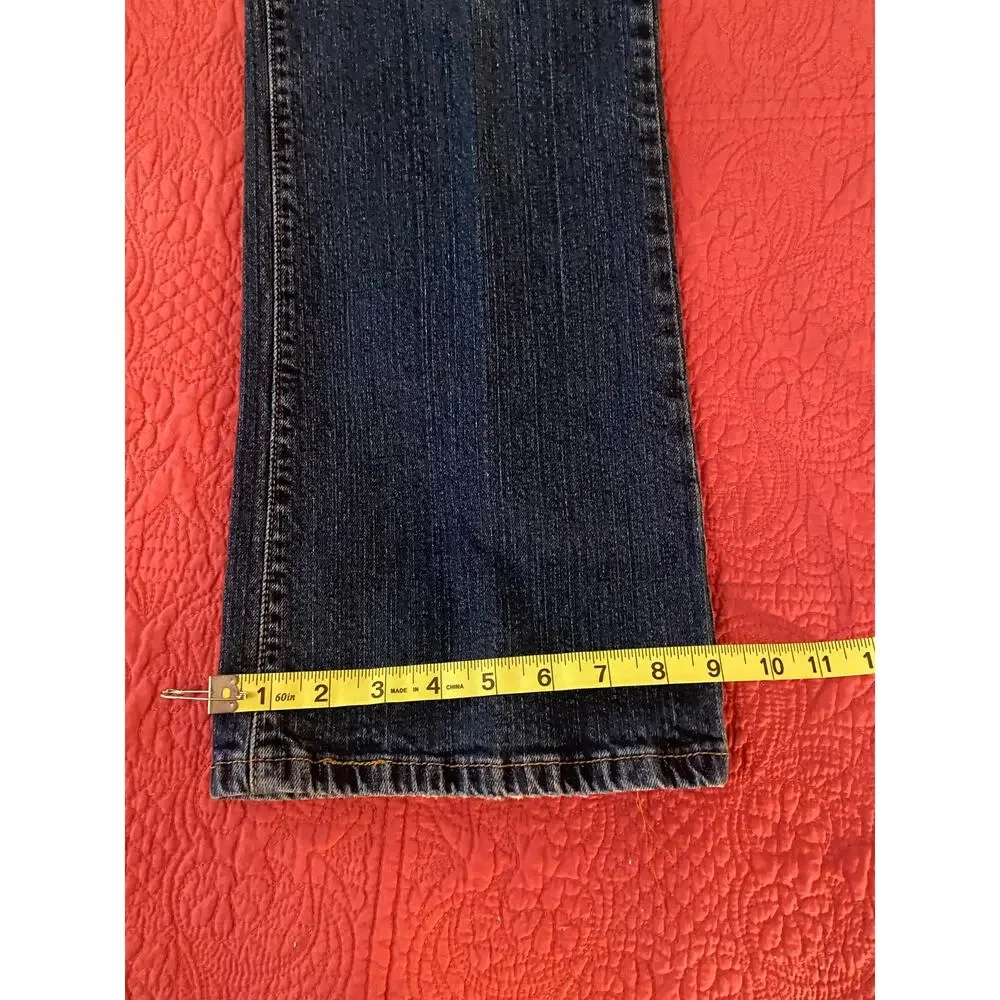 Levi’s measurements stretch good